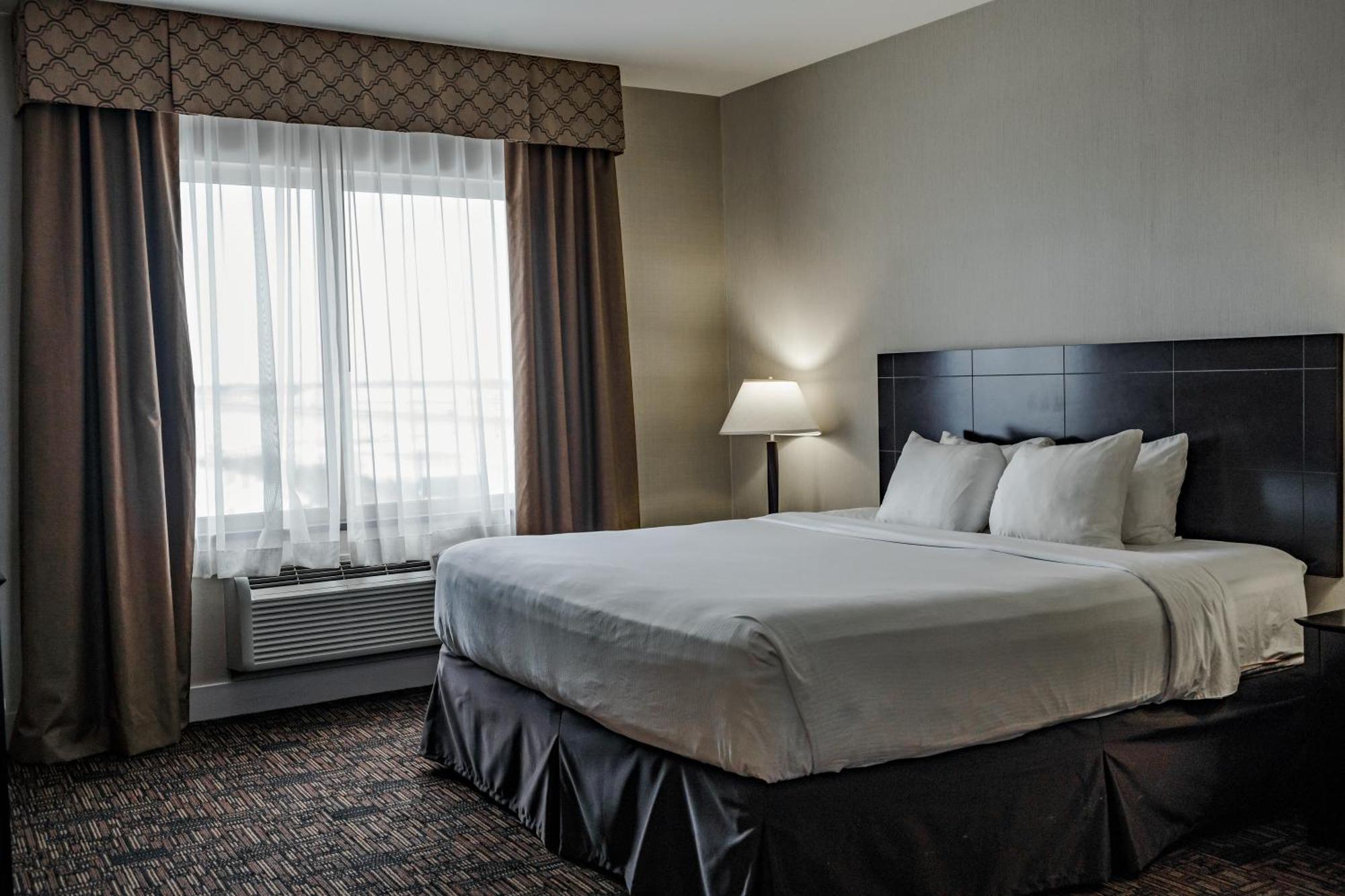 Radisson Hotel Edmonton Airport Ледюк Екстер'єр фото