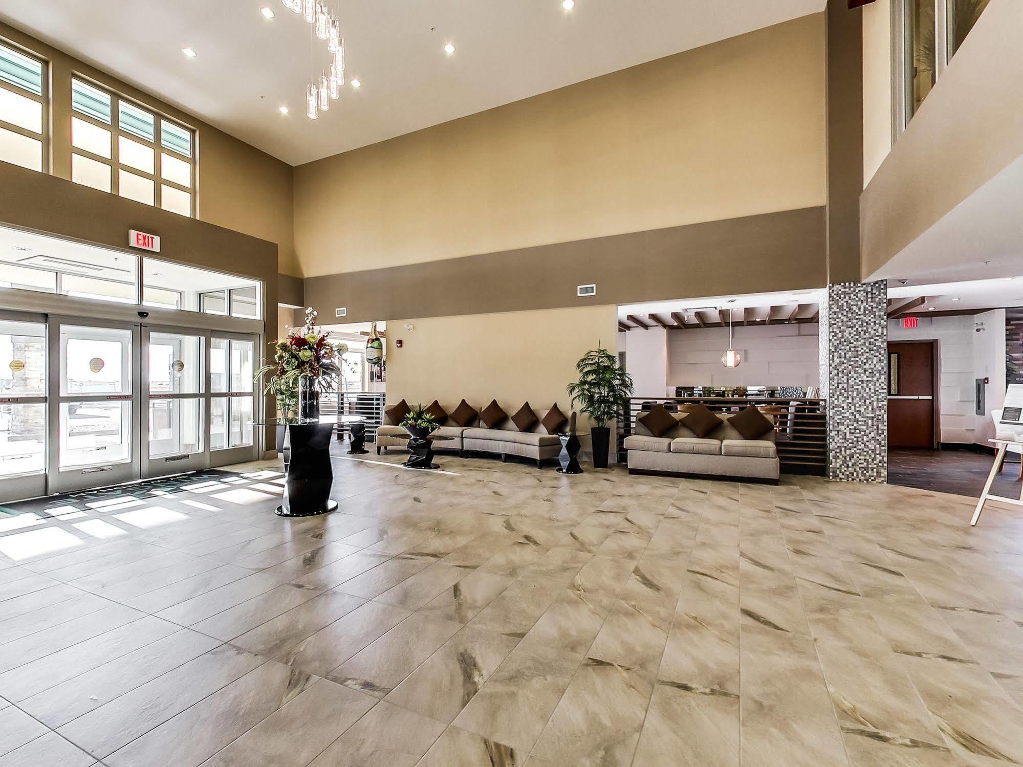 Radisson Hotel Edmonton Airport Ледюк Екстер'єр фото