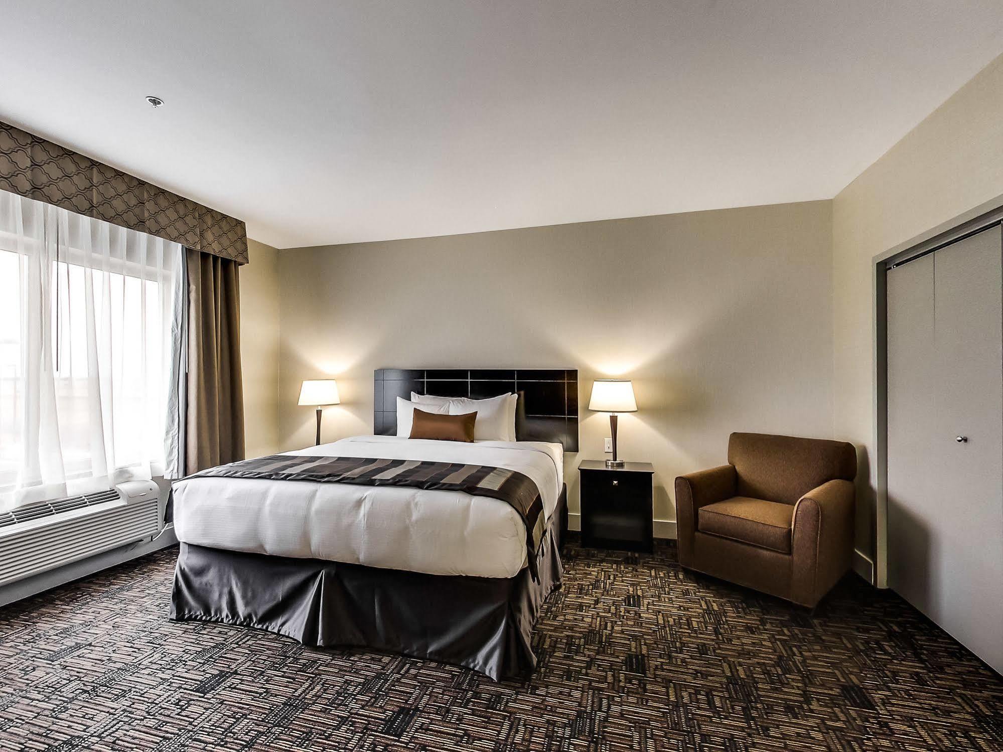 Radisson Hotel Edmonton Airport Ледюк Екстер'єр фото